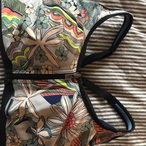 Victoria’s Secret high support sports bra